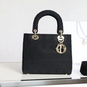 Vintage handmade cloth handbag